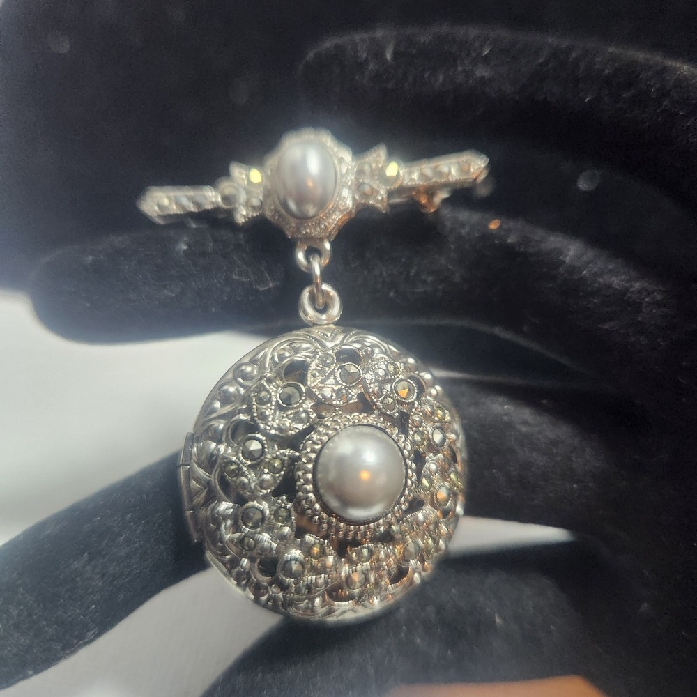 Vintage Marcasite glass Pearl Filigree Locket Brooch Silver Tone Victorian Style